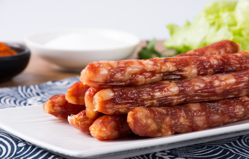 Analysis of the Reasons for Sausage Oiling and Solutions