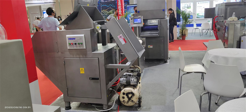 Helper Meat Cutting Machine Helper Meat Cutting Machine
