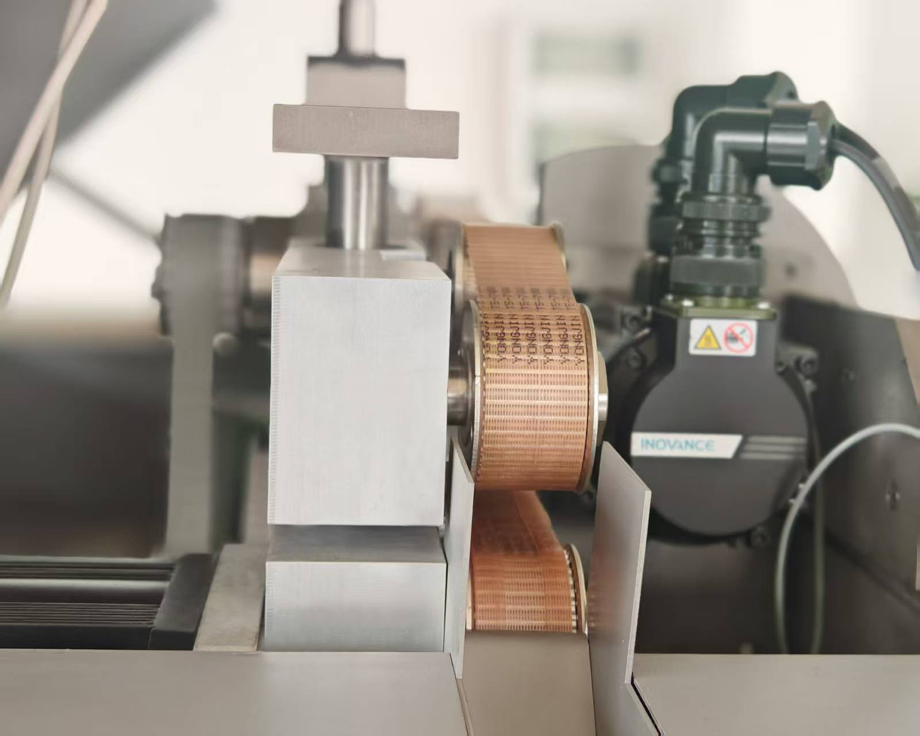 82c249427b44a3a968f90f9ed8f77b77